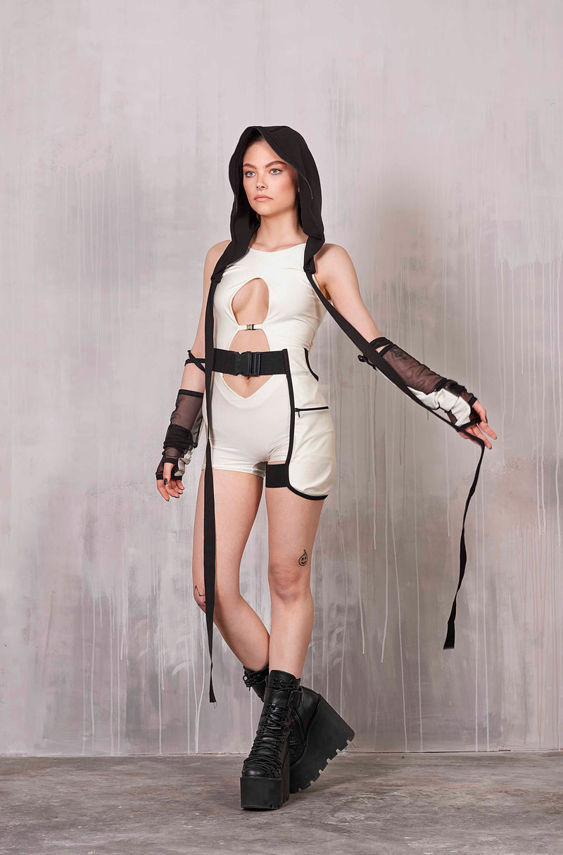 Short Bodysuit |KARAKUM| Off-White